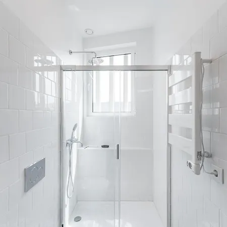 公寓 Guestready - Colorful Near Agosto Station