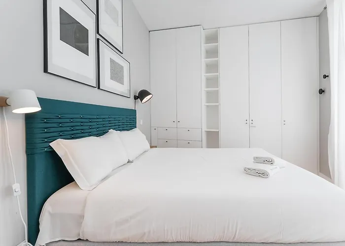 아파트 Guestready - Colorful Near Agosto Station *