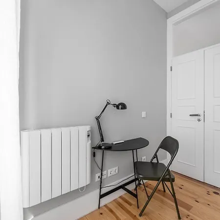 Apartmán Guestready - Colorful Near Agosto Station Porto