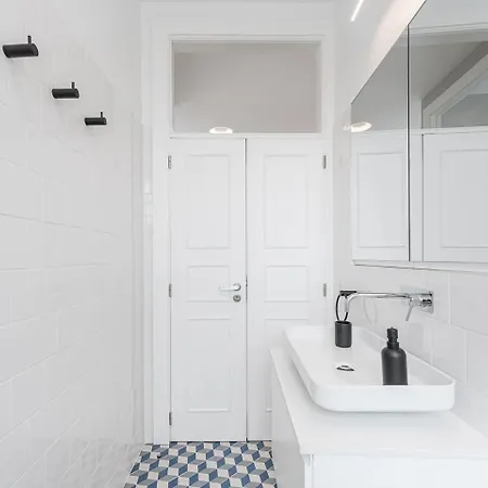 Guestready - Colorful Near Agosto Station Apartmán Porto