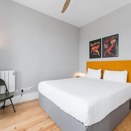 Guestready - Colorful Near Agosto Station Apartmán *