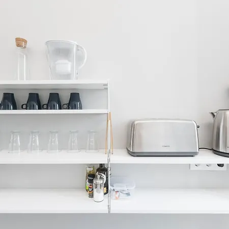 Guestready - Colorful Near Agosto Station * Porto