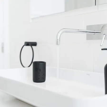 Guestready - Colorful Near Agosto Station * 포르투