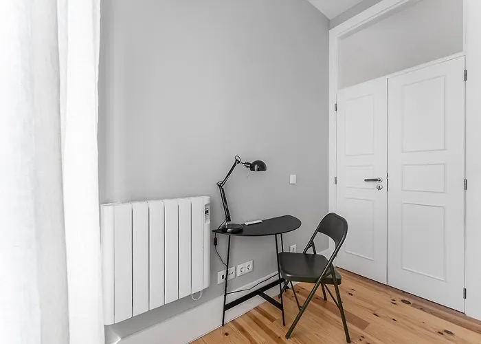 Apartament Guestready - Colorful Near Agosto Station Porto